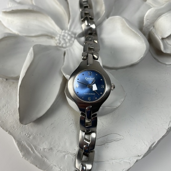 Cardinal Ladies Watch - Picture 6 of 12